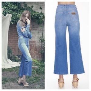 Wrangler Hi Bells Cropped Jeans 27